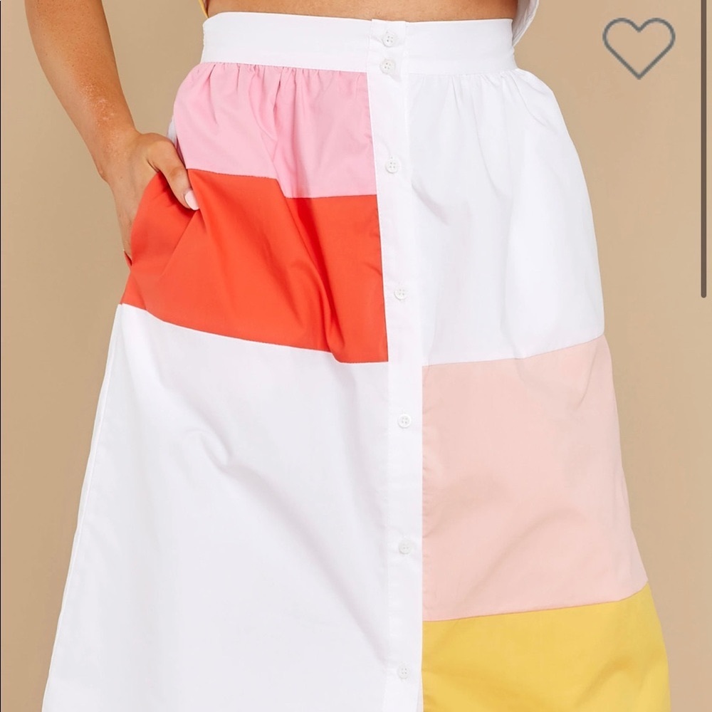 Two piece color block crop top set. By #lulus #shopmoodie